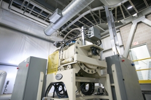 Vacuum coater UAS Muyang Model 240SS